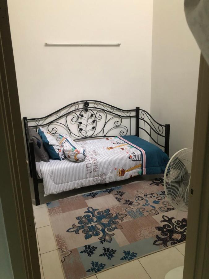 Seroja Homestay Malacca ภายนอก รูปภาพ